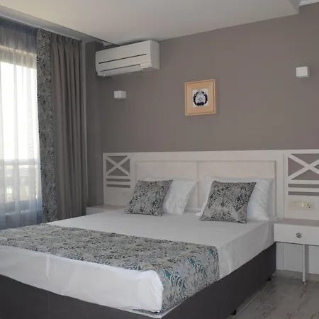 Cristiani Hotel 3*